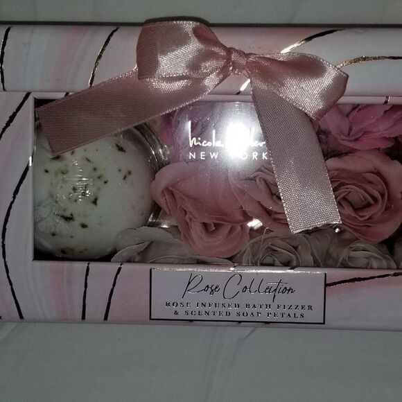 BRAND NEW ROSE COLLECTION BATH SOAP - Picture 7 of 7